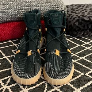 Men’s Adidas Sneakers, Men’s Size 10